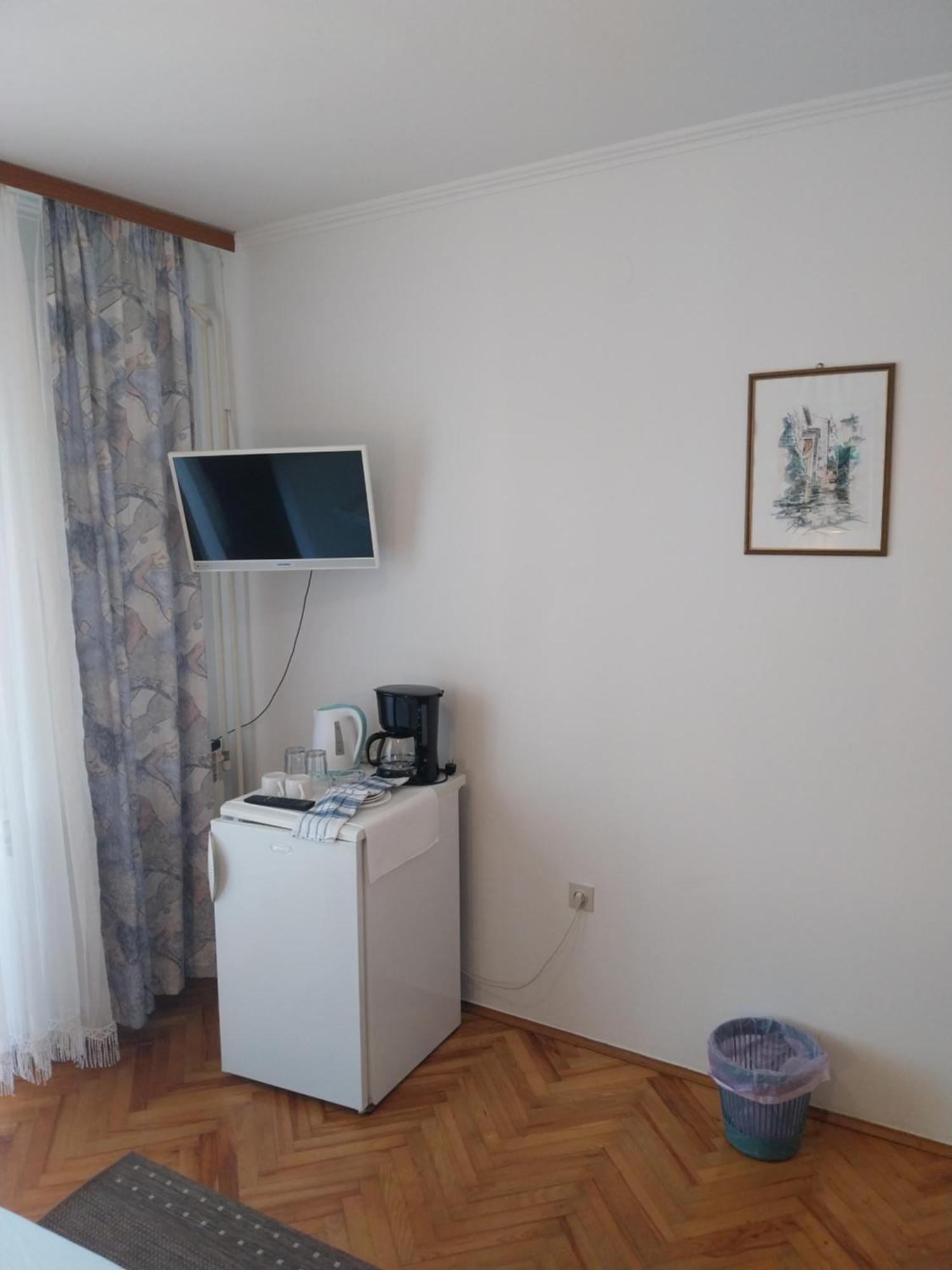 Ljubica Apartments And Rooms Supetarska Draga Exteriér fotografie